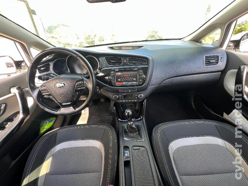 KIA CEED SW 1.6 CRDI 130 cv Gasóleo