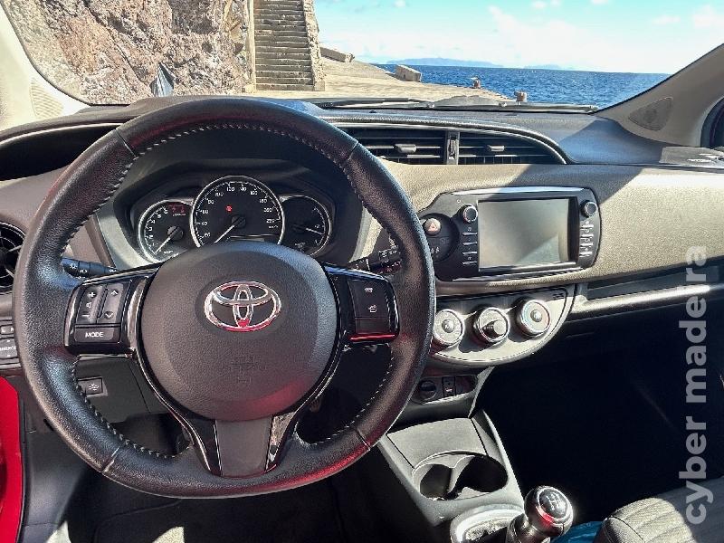 TOYOTA YARIS 1.0 VVTi Gasolina