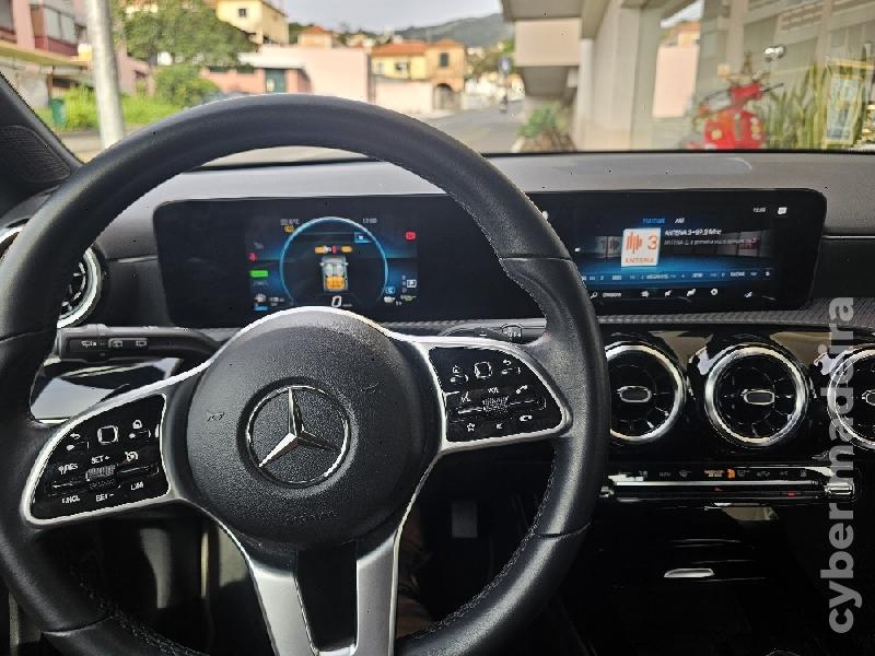 MERCEDES A 250e PROGRESSIVE 218cv (45 MIL kms) Gasolina