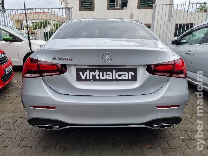MERCEDES A 180D AMG LINE C/GARANTIA Gasóleo