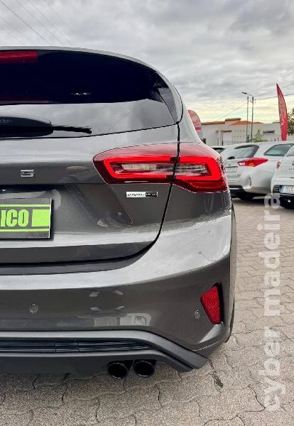 FORD FOCUS ST Line 1.0 EcoBoost Gasolina