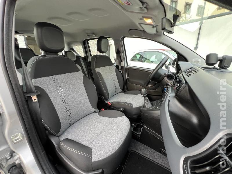 FIAT PANDA 1.2 Lounge S&S 69CV Gasolina