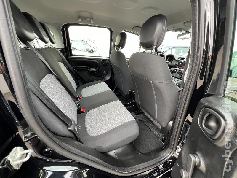 FIAT PANDA 1.2 Lounge S&S 69CV Gasolina