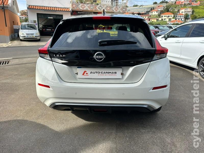 NISSAN LEAF 5P N-CONNECTA LED Eléctrico