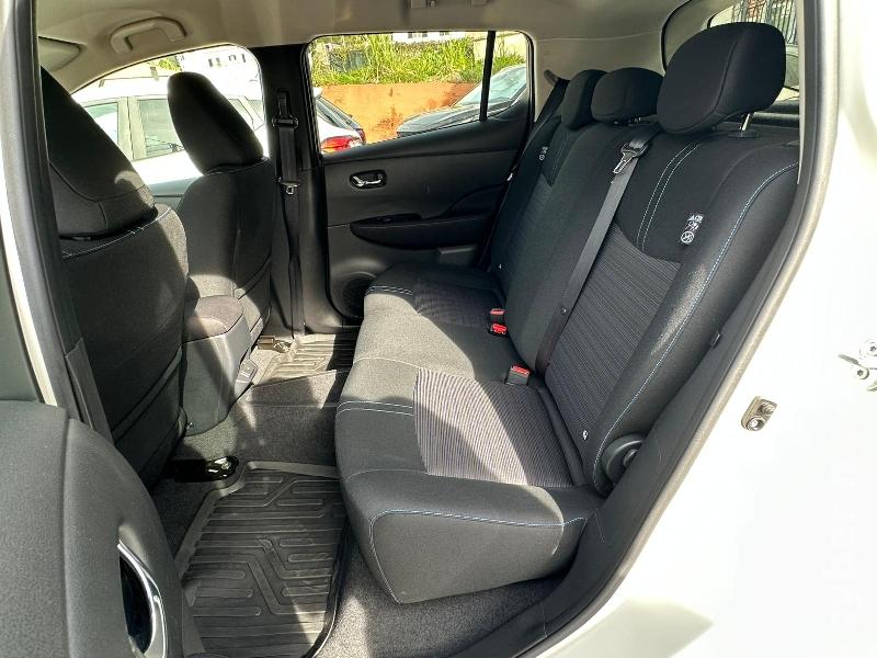 NISSAN LEAF 5P N-CONNECTA LED Eléctrico