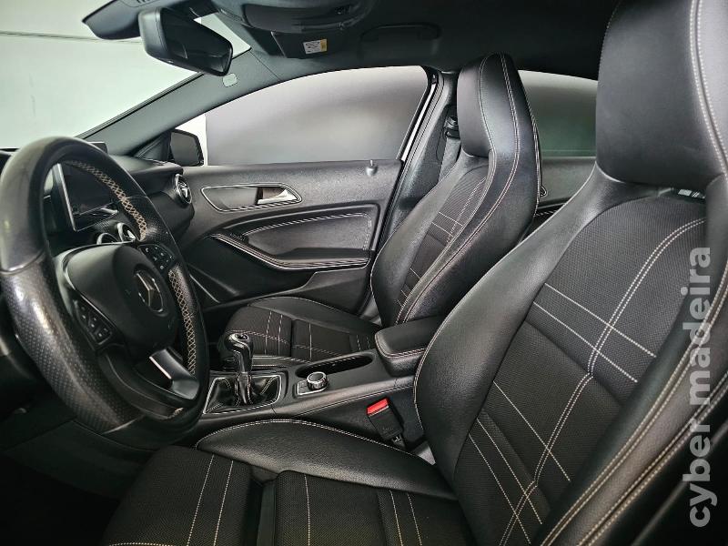 MERCEDES A 180 d Urban Gasóleo