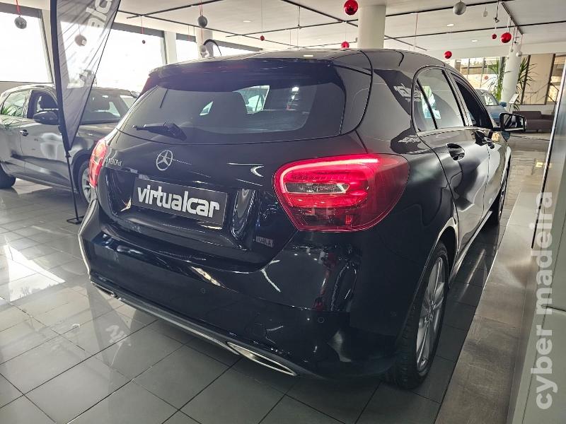 MERCEDES A 180 d Urban Gasóleo