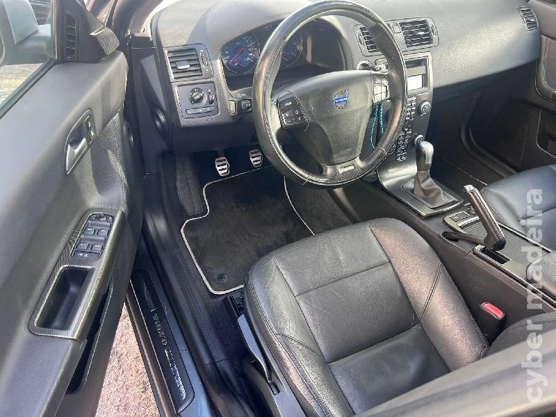 VOLVO V50 1.6 D 115 cv R-Design DRIVe Gasolina