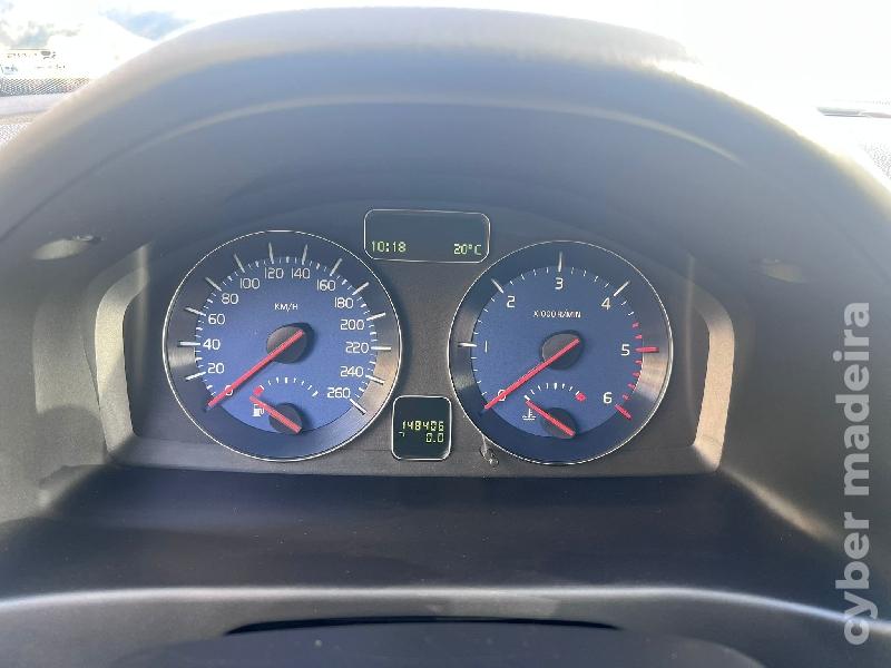 VOLVO V50 1.6 D 115 cv R-Design DRIVe Gasolina