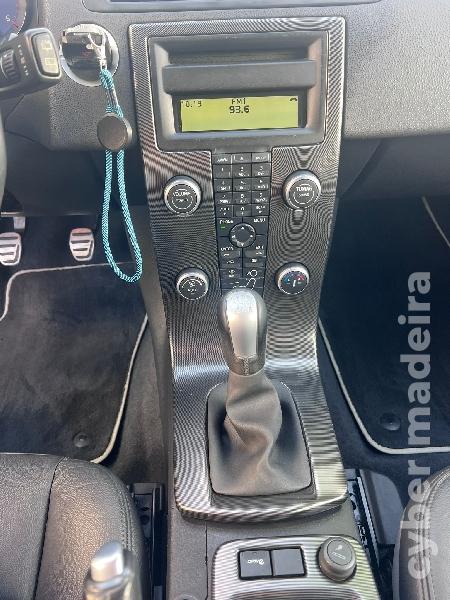 VOLVO V50 1.6 D 115 cv R-Design DRIVe Gasolina