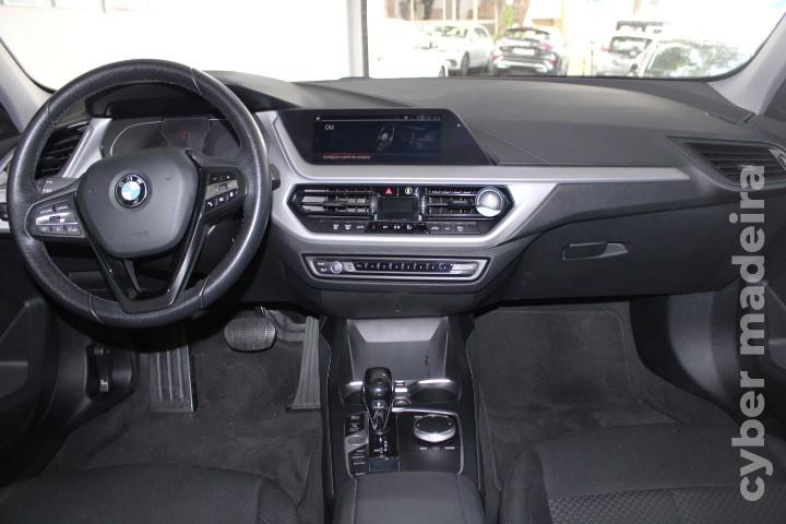 BMW Serie 1 116D Corporate Edition EAT8 Gasóleo