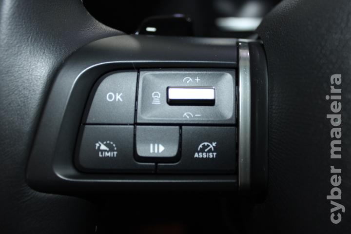 CITROEN C4 X PureTech Plus EAT8 Gasóleo