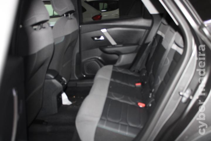 CITROEN C4 X PureTech Plus EAT8 Gasóleo