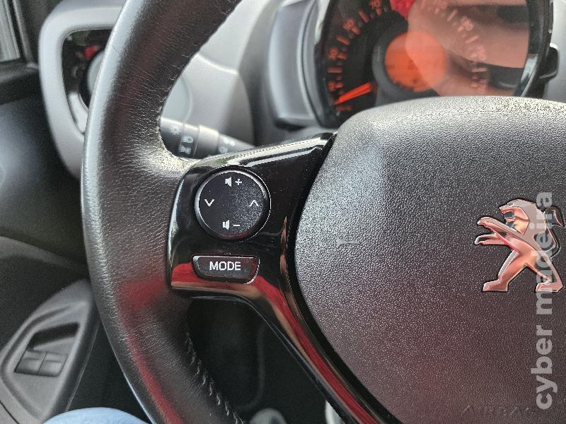 PEUGEOT 108 1.0 VTI STYLE Gasolina