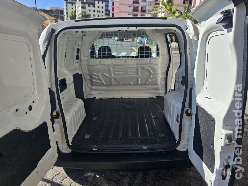 PEUGEOT BIPPER 1.3 HDI Pro 80cv AC (Poucos KMS) (2017) Gasóleo