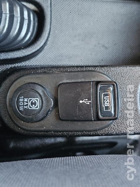 PEUGEOT BIPPER 1.3 HDI Pro 80cv AC (Poucos KMS) (2017) Gasóleo