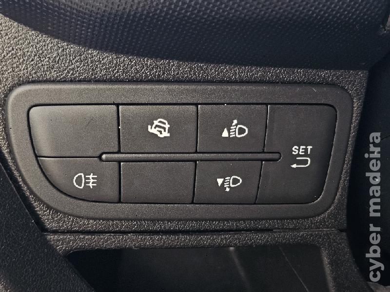 PEUGEOT BIPPER 1.3 HDI Pro 80cv AC (Poucos KMS) (2017) Gasóleo