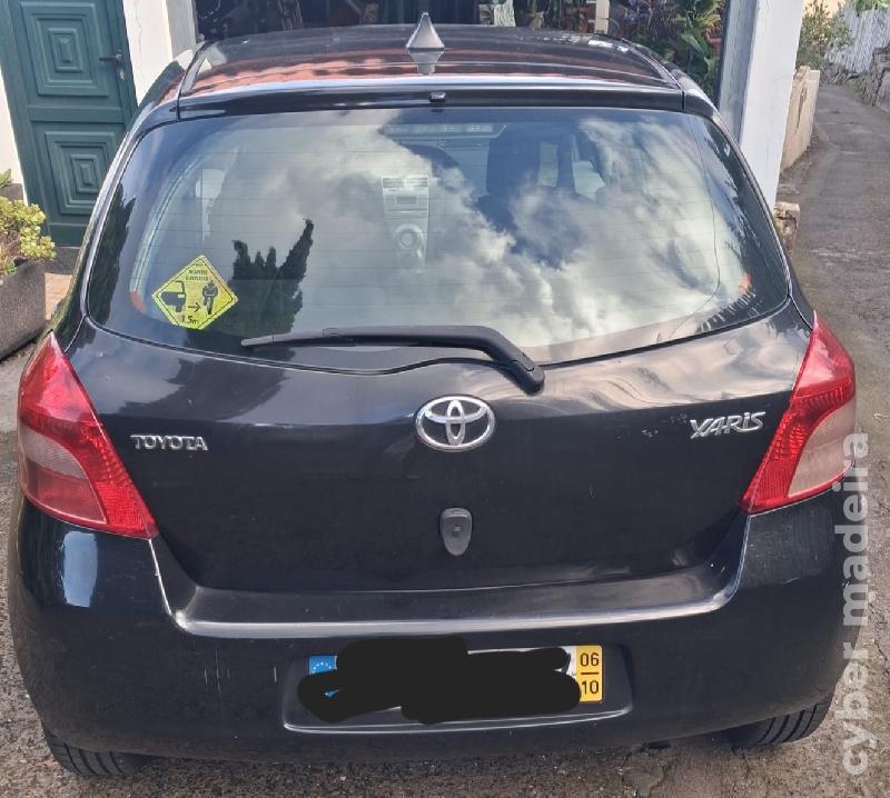 TOYOTA YARIS 1.0 vvt-i Gasolina