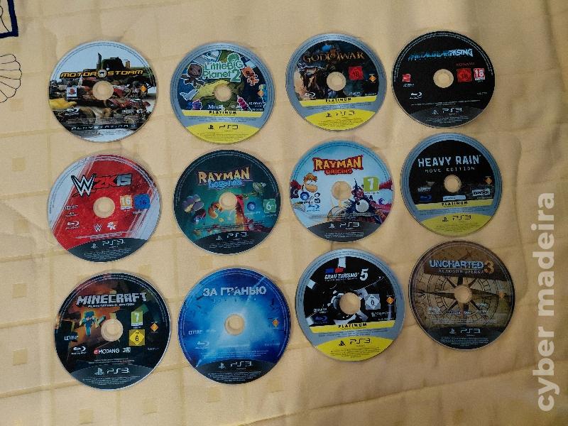 Ps3 com 12 jogos