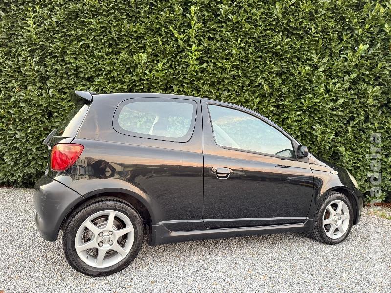 TOYOTA YARIS 1.5 TS T-Sport Gasolina