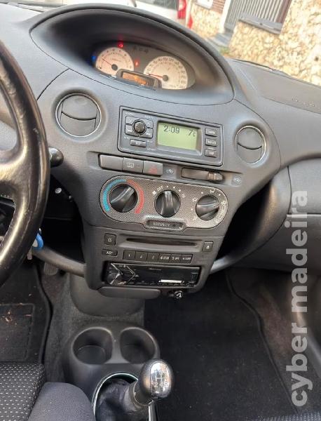 TOYOTA YARIS 1.5 TS T-Sport Fase 2 Gasolina