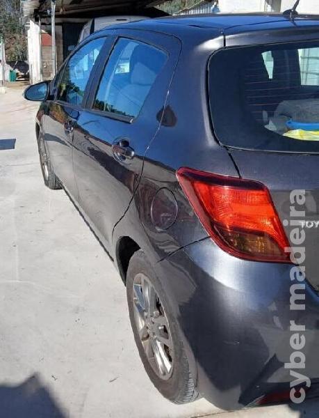 TOYOTA YARIS 1.4 D-4D Gasóleo