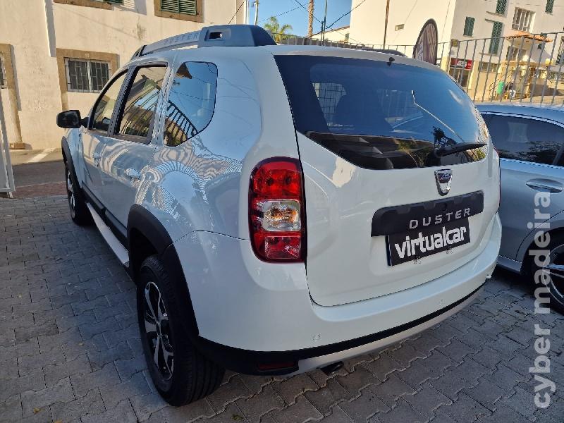 DACIA DUSTER 1.5 DCI C/GARANTIA Gasóleo