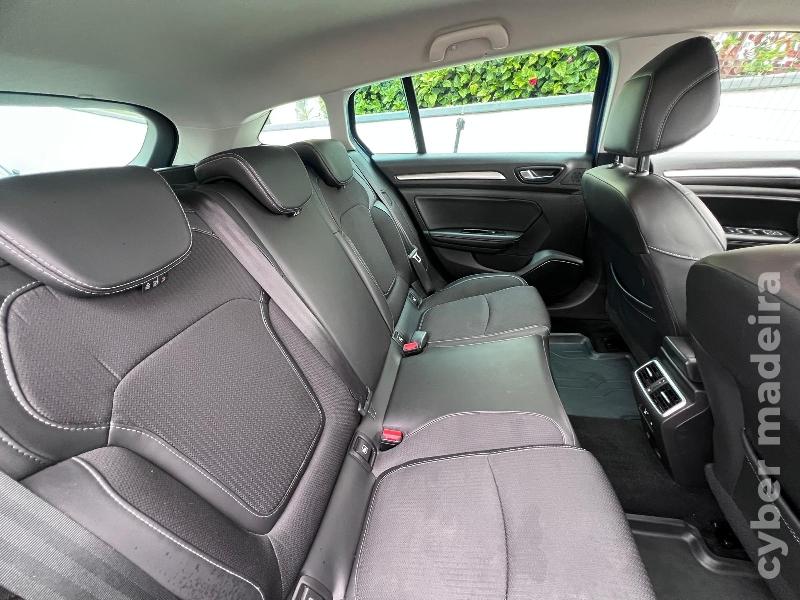 RENAULT MEGANE ST 1.5 BlueDCI 115 cv - CAIXA AUTOMÁTICA Gasóleo