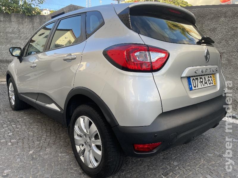 RENAULT CAPTUR 1.5 dci 90cv Gasóleo