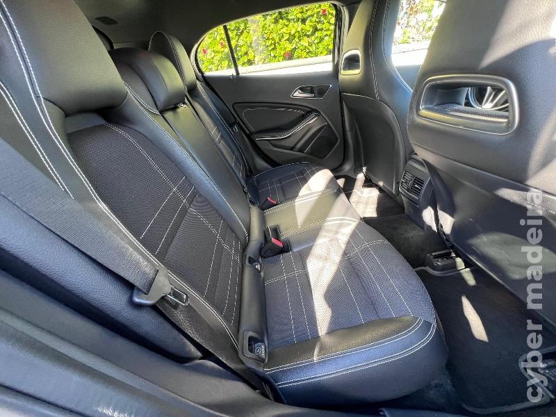 MERCEDES GLA 1.5 CDI 110 cv Gasóleo
