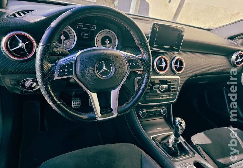 MERCEDES A A200 1.8 136cvs Gasóleo