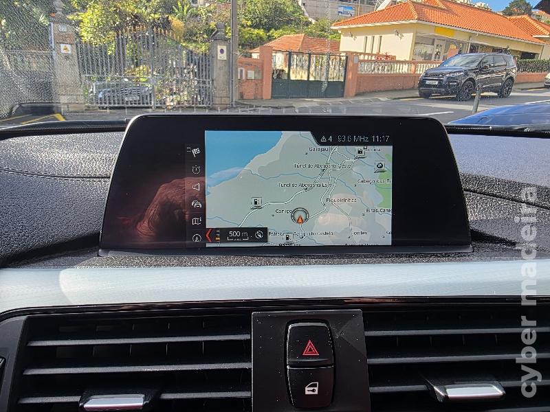 BMW Serie 3 318d TOURING LINE SPORT Gasóleo