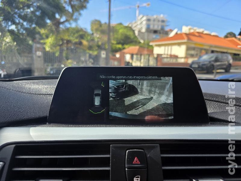 BMW Serie 3 318d TOURING LINE SPORT Gasóleo