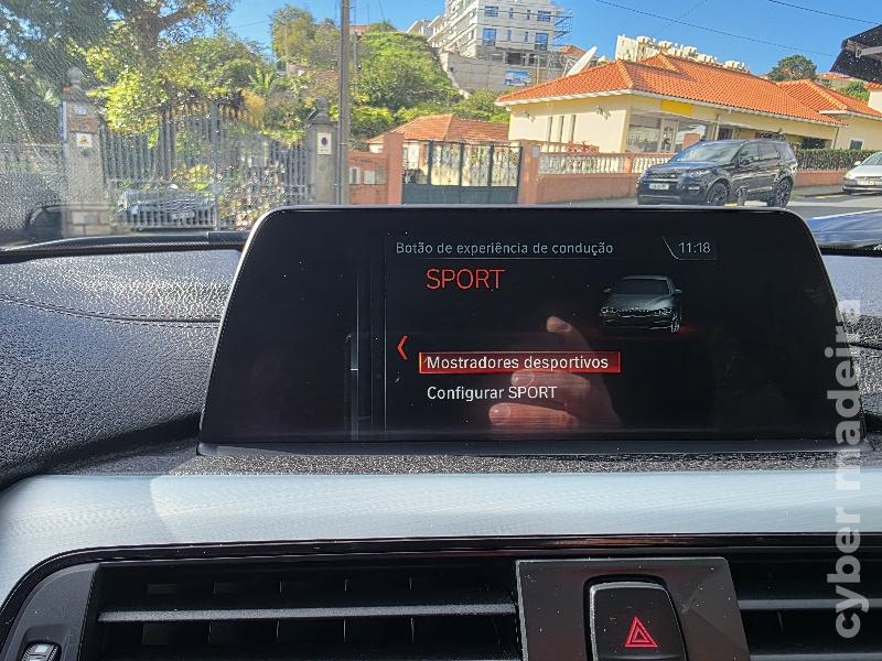 BMW Serie 3 318d TOURING LINE SPORT Gasóleo