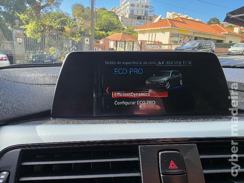 BMW Serie 3 318d TOURING LINE SPORT Gasóleo