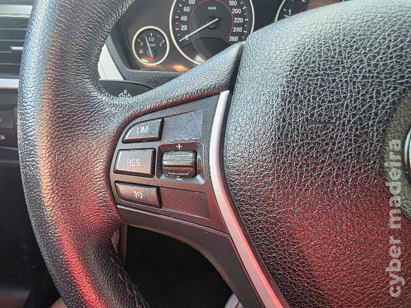 BMW Serie 3 318d TOURING LINE SPORT Gasóleo