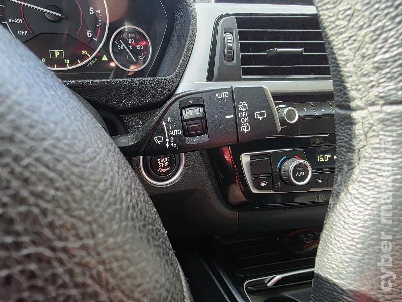 BMW Serie 3 318d TOURING LINE SPORT Gasóleo