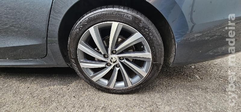 SKODA OCTAVIA Phev IV Híbrido