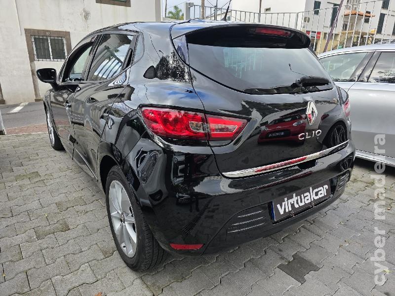 RENAULT CLIO IV 1.5 DCI LIMITED C/GARANTIA Gasóleo