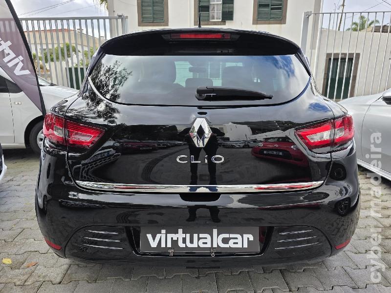 RENAULT CLIO IV 1.5 DCI LIMITED C/GARANTIA Gasóleo