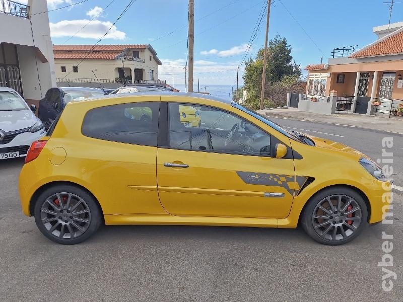 RENAULT CLIO RS F1 TEAM EDITION Gasolina