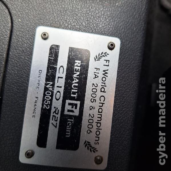 RENAULT CLIO RS F1 TEAM EDITION Gasolina