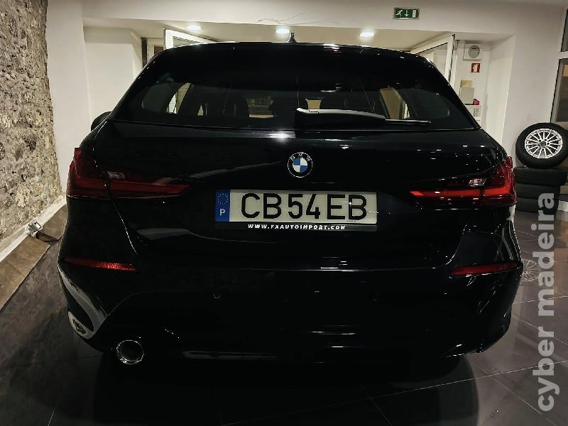 BMW Serie 1 116D CORPORATE EDITION Gasóleo