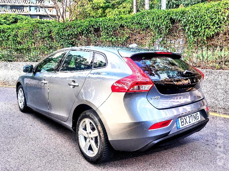 VOLVO V40 2.0-CC 2017 Gasóleo