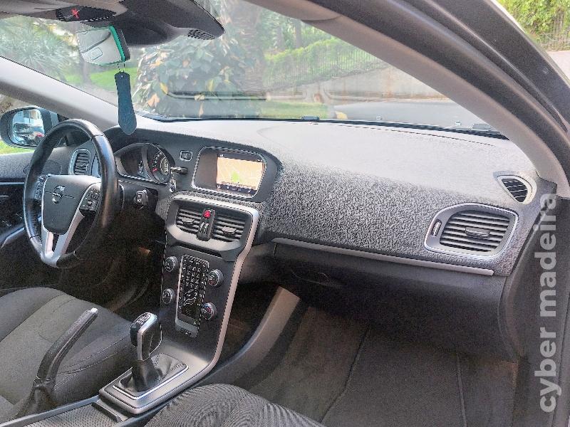 VOLVO V40 2.0-CC 2017 Gasóleo