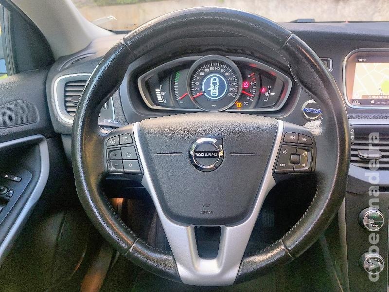 VOLVO V40 2.0-CC 2017 Gasóleo