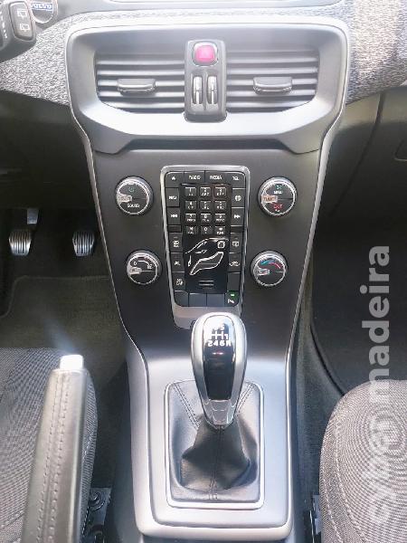 VOLVO V40 2.0-CC 2017 Gasóleo