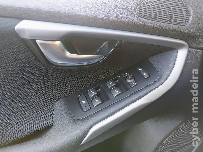 VOLVO V40 2.0-CC 2017 Gasóleo