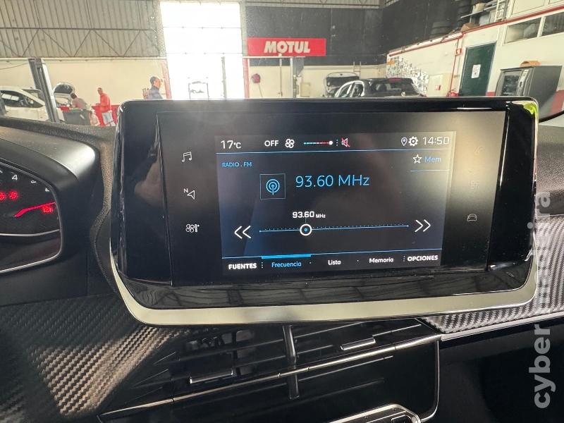 PEUGEOT 208 1.2 PURETECH ACTIVE PACK Gasolina