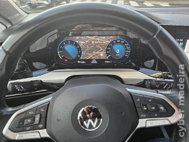 VOLKSWAGEN GOLF VIII TSi LIfe Plus 110cv (Nacional) (10/2022) Gasolina